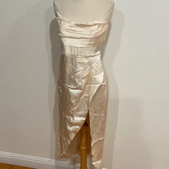 Bardot Elio Corset Dress in Gold & Ivory, Size: 6 - Picture 5 of 9